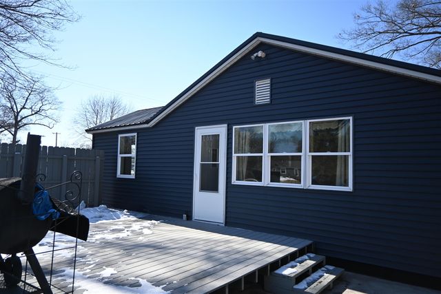 2096 S Mill Iron Road, Muskegon, MI 49442