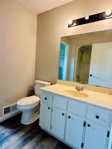 287 GILCHRIST STANTONVILLE RD, Adamsville, TN 38310