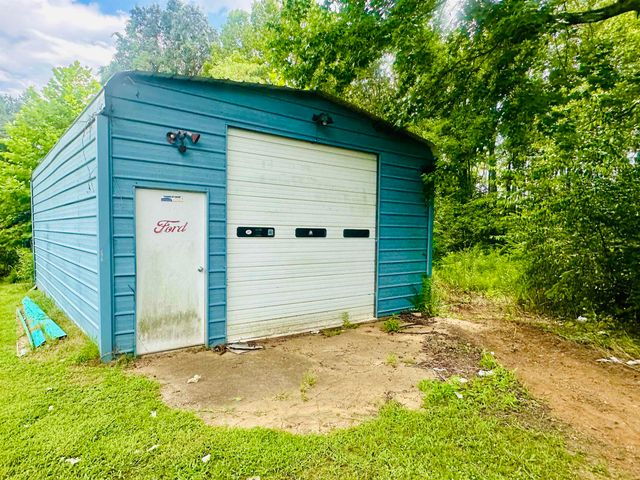 287 GILCHRIST STANTONVILLE RD, Adamsville, TN 38310
