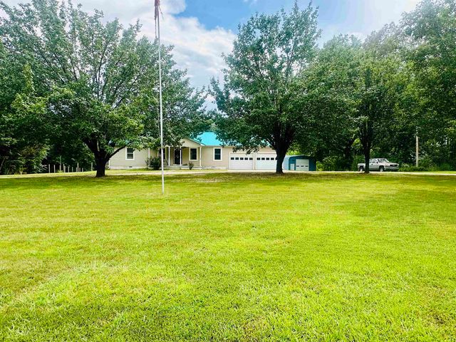 287 GILCHRIST STANTONVILLE RD, Adamsville, TN 38310