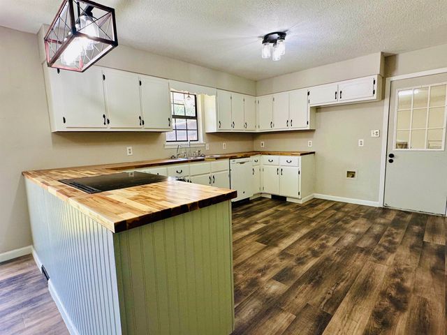 287 GILCHRIST STANTONVILLE RD, Adamsville, TN 38310