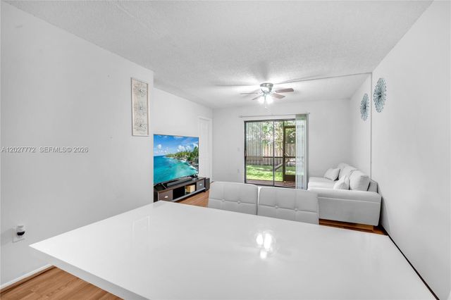 9181 NW 1st Court 101, Pembroke Pines, FL 33024