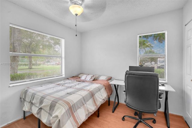 9181 NW 1st Court 101, Pembroke Pines, FL 33024