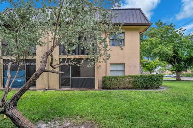 9181 NW 1st Court 101, Pembroke Pines, FL 33024