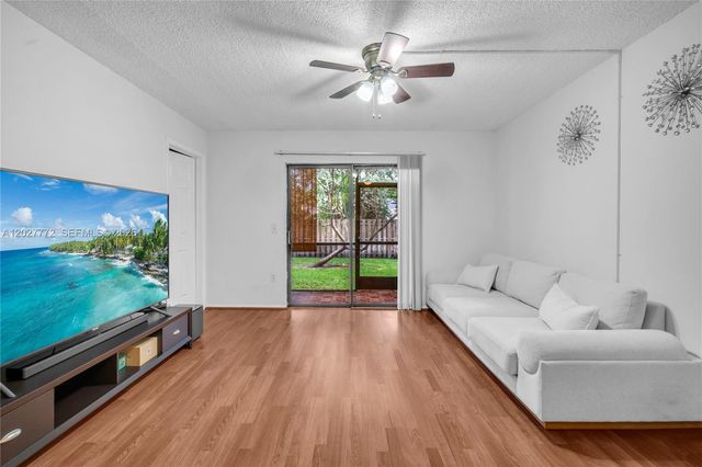 9181 NW 1st Court 101, Pembroke Pines, FL 33024