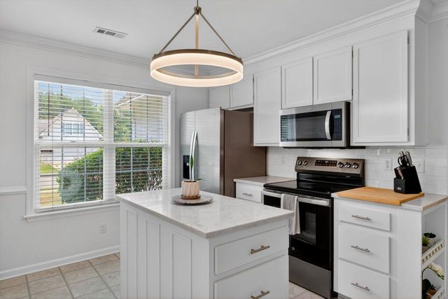 202 Cane Break Lane, Goose Creek, SC 29445
