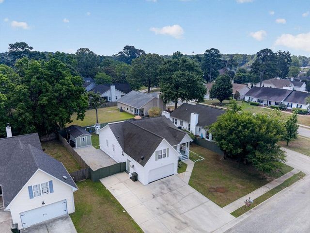 202 Cane Break Lane, Goose Creek, SC 29445