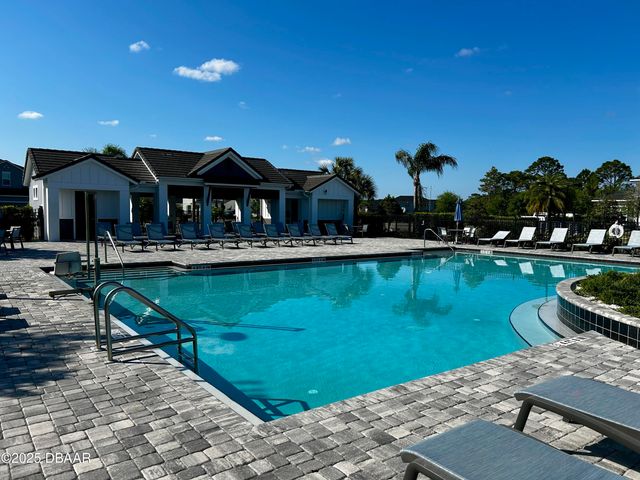 6269 Woodhaven Village Drive, Port Orange, FL 32128