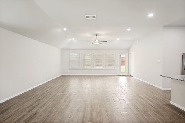 14057 Kempt Drive, Pilot Point, TX 76258