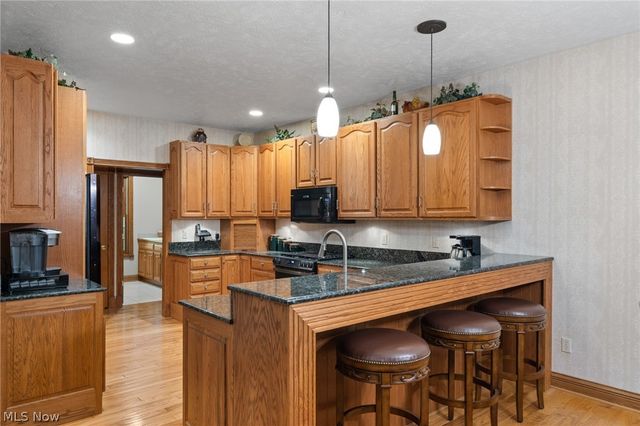 189 Ballantrae Drive, Sagamore Hills, OH 44067