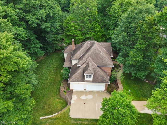 189 Ballantrae Drive, Sagamore Hills, OH 44067