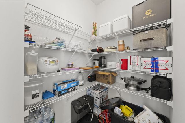 3864 Brody Drive, Grove City, OH 43123