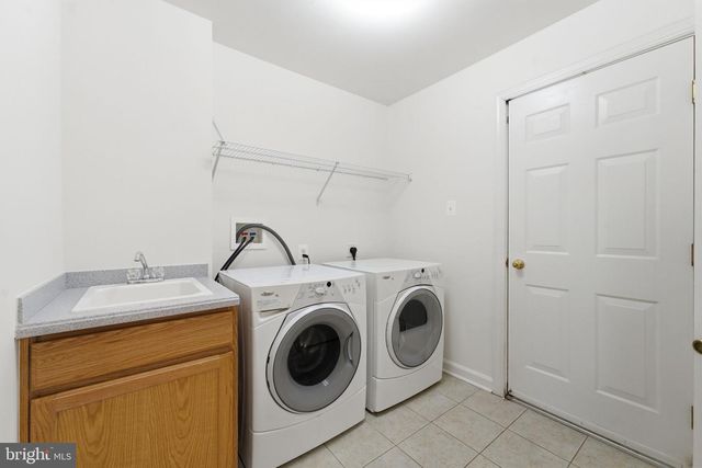 3105 LOWE LN, Fort Washington, MD 20744