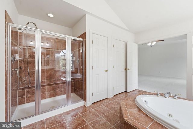 3105 LOWE LN, Fort Washington, MD 20744