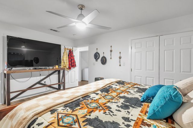 201 E Pearl Street, Celeste, TX 75423