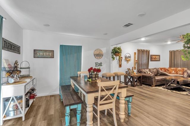 201 E Pearl Street, Celeste, TX 75423