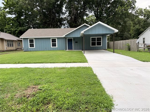 510 NW 1st Street, Checotah, OK 74426
