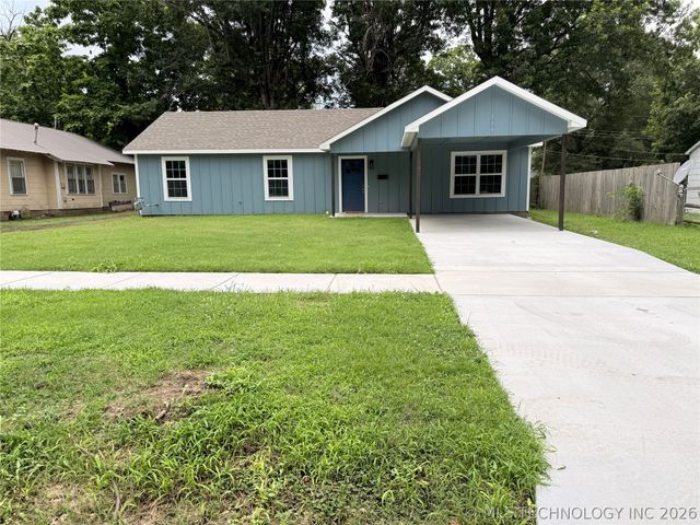 510 NW 1st Street, Checotah, OK 74426