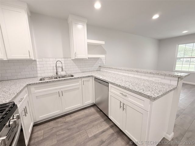 510 NW 1st Street, Checotah, OK 74426