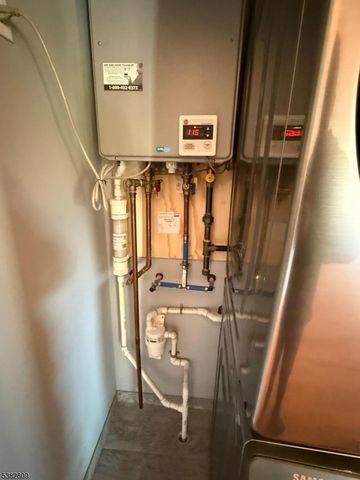 503 Boesel Ave, Manville Boro, NJ 08835