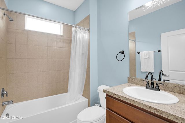 422 Good Life Way, Daytona Beach, FL 32124