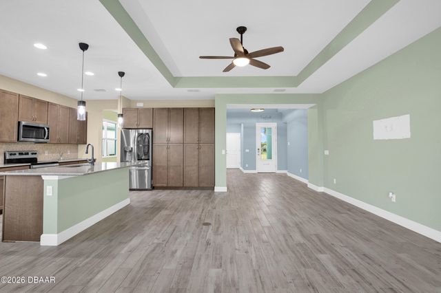 422 Good Life Way, Daytona Beach, FL 32124