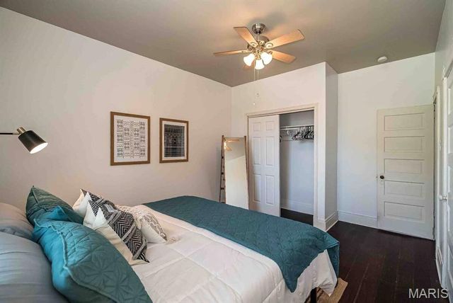 4015 Shenandoah Avenue, St Louis, MO 63110