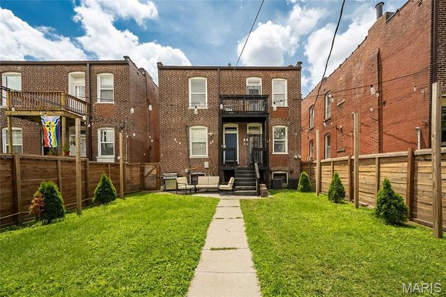 4015 Shenandoah Avenue, St Louis, MO 63110