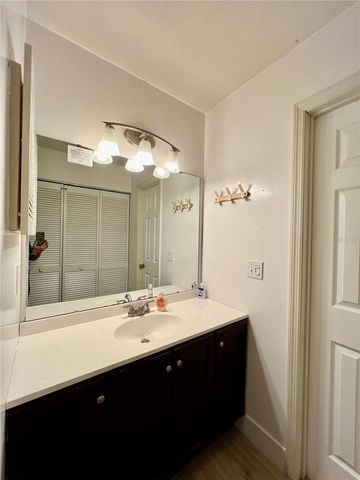 962 STONYBROOK CIRCLE, Port Orange, FL 32127