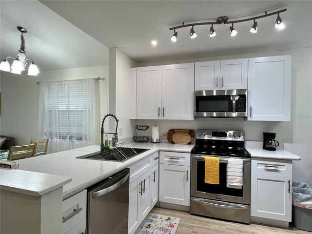 962 STONYBROOK CIRCLE, Port Orange, FL 32127