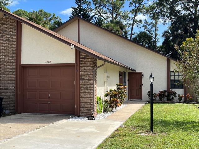 962 STONYBROOK CIRCLE, Port Orange, FL 32127