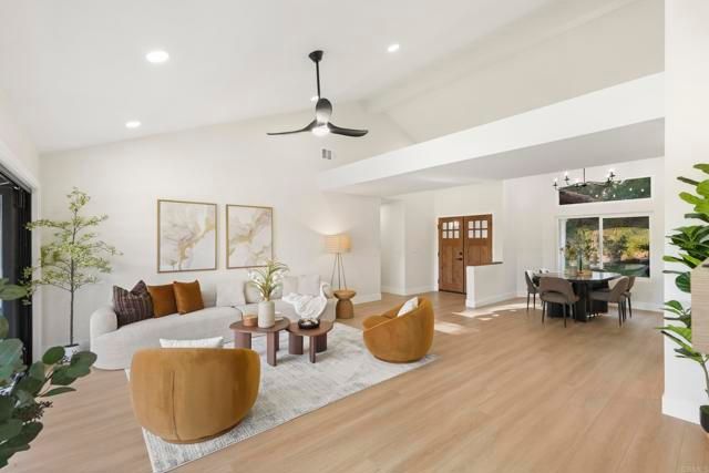 205 Tampico, Escondido, CA 92025