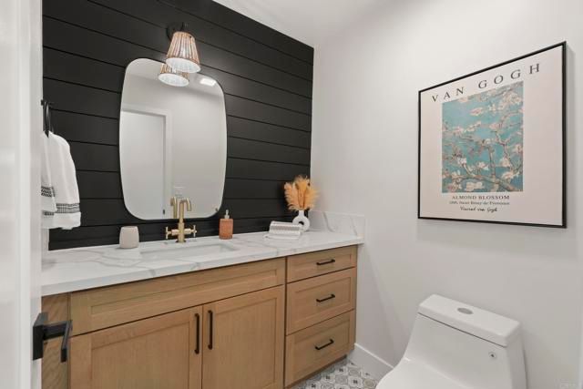 205 Tampico, Escondido, CA 92025