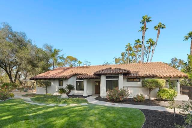 205 Tampico, Escondido, CA 92025