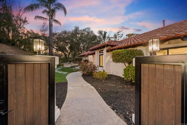 205 Tampico, Escondido, CA 92025