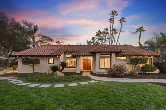 205 Tampico, Escondido, CA 92025