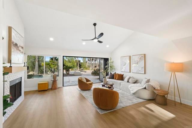 205 Tampico, Escondido, CA 92025