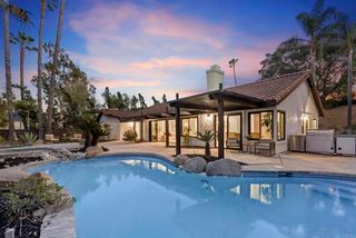 205 Tampico, Escondido, CA 92025