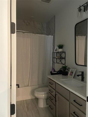 2247 Jackson Lane, Blanchard, OK 73010