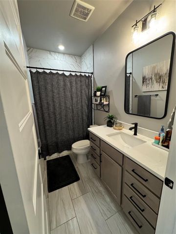 2247 Jackson Lane, Blanchard, OK 73010