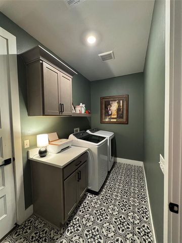 2247 Jackson Lane, Blanchard, OK 73010