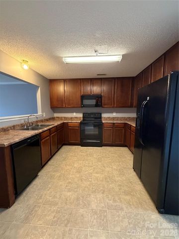 110 Steam Engine Drive 202, Mooresville, NC 28115