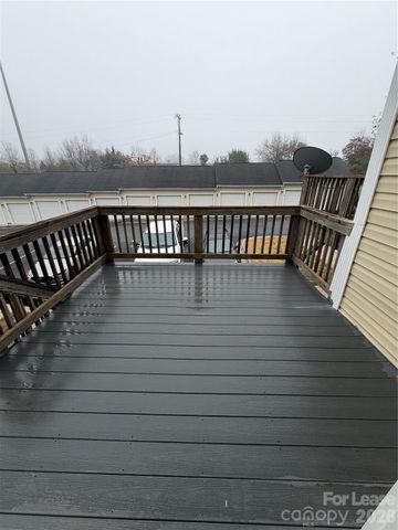 110 Steam Engine Drive 202, Mooresville, NC 28115