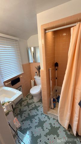 339 Raymond Road, South Brunswick, NJ 08540