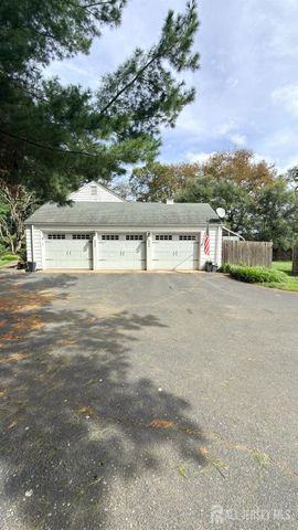 339 Raymond Road, South Brunswick, NJ 08540