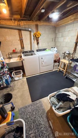 339 Raymond Road, South Brunswick, NJ 08540