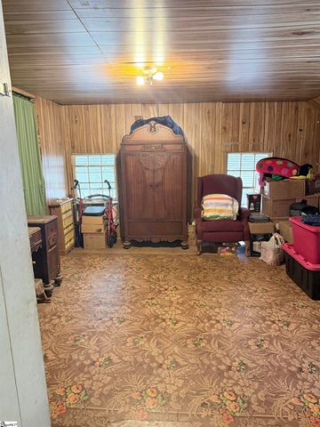 2809 Pelzer Highway, Easley, SC 29642