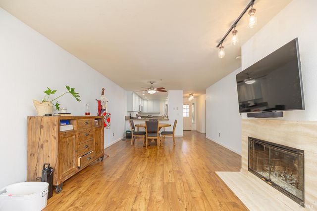 57 Little Creek Ln, Novato, CA 94945