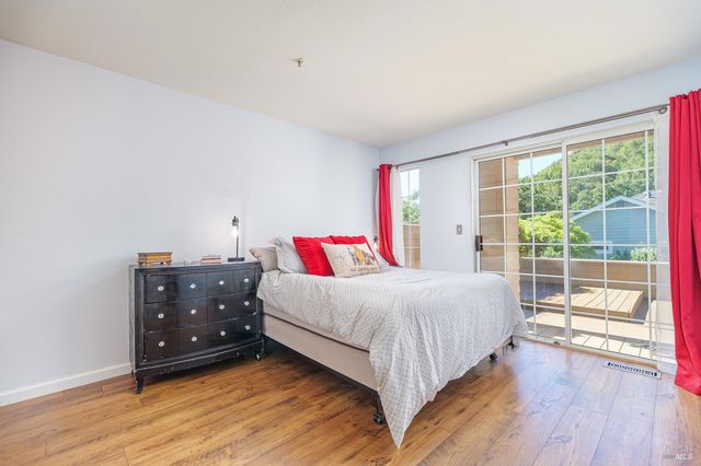 57 Little Creek Ln, Novato, CA 94945