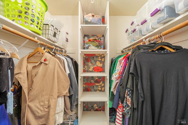 57 Little Creek Ln, Novato, CA 94945